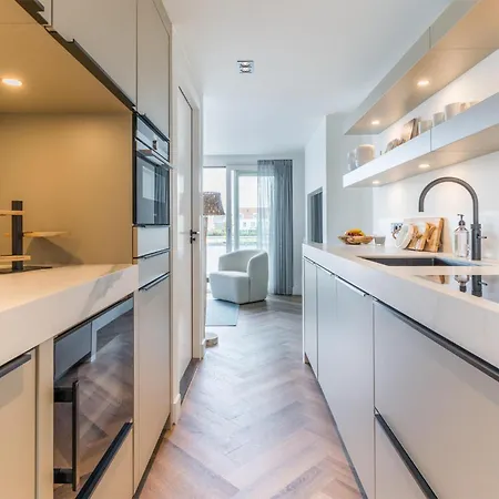 Lovely In With Kitchen *